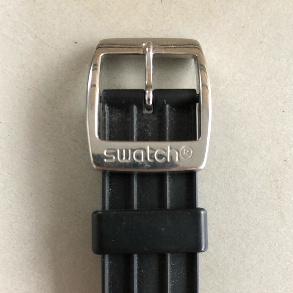 Watch - Picture 2 of 5